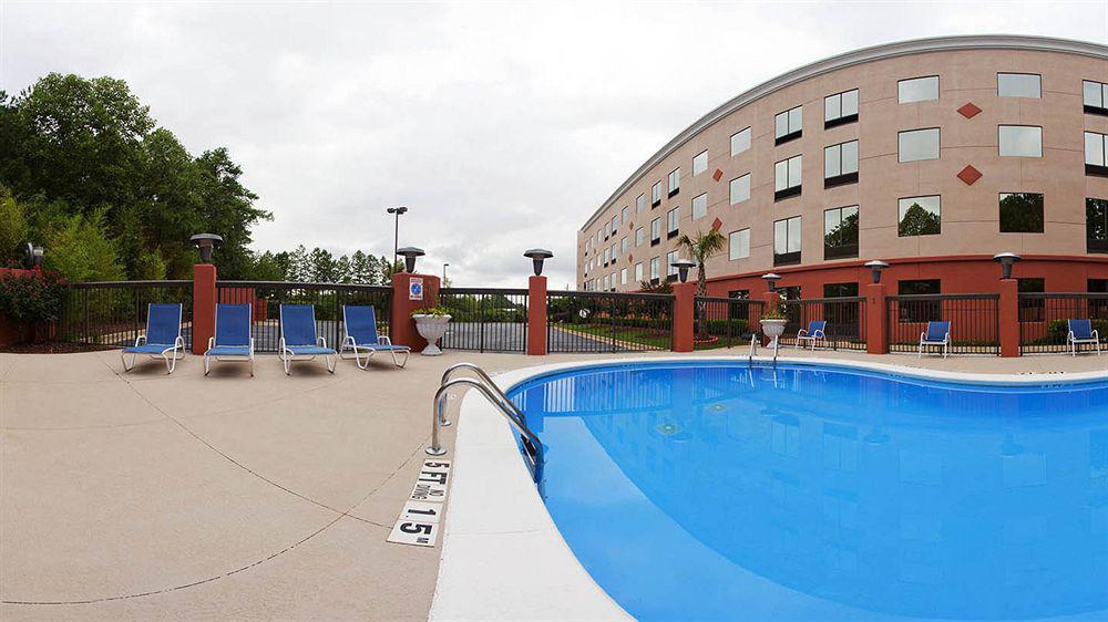 Holiday Inn Express Hotel & Suites Lawrenceville By Ihg Экстерьер фото
